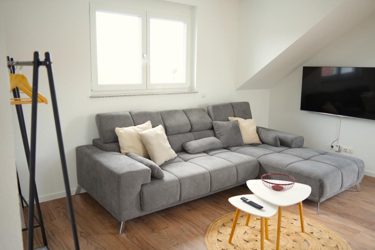 Exklusive Neubauwohnung Mit Wundervoller Aussicht Naehe Europapark Und Rulantica Burgheim Bagian luar foto